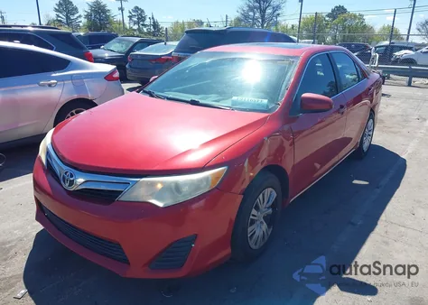 2012 Toyota Camry Le z USA, uszkodzony, nr VIN 4T1BF1FK1CU512736